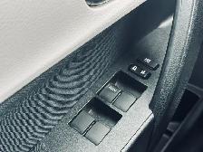 2015 Toyota Corolla LE - Photo 18