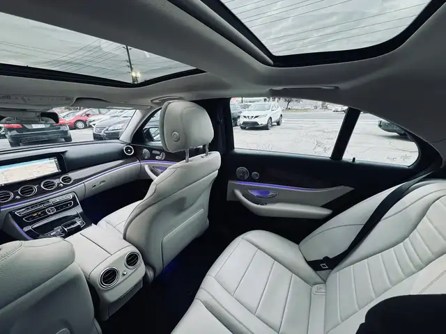 2017 Mercedes-Benz E-Class E300 4MATIC - Photo 10