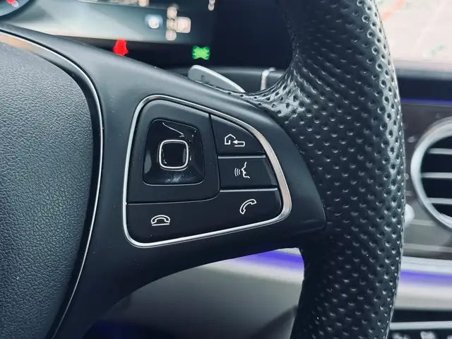 2017 Mercedes-Benz E-Class E300 4MATIC - Photo 24
