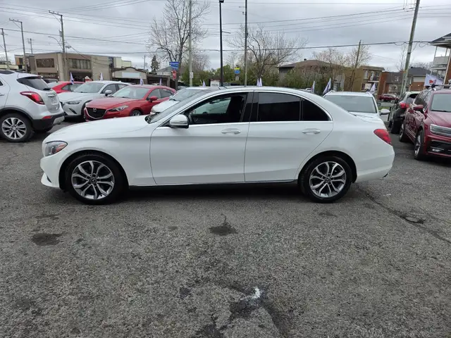 Mercedes-Benz C300 4MATIC 2018 C300 AWD NAV CUIR BAS KILO - Photo 4