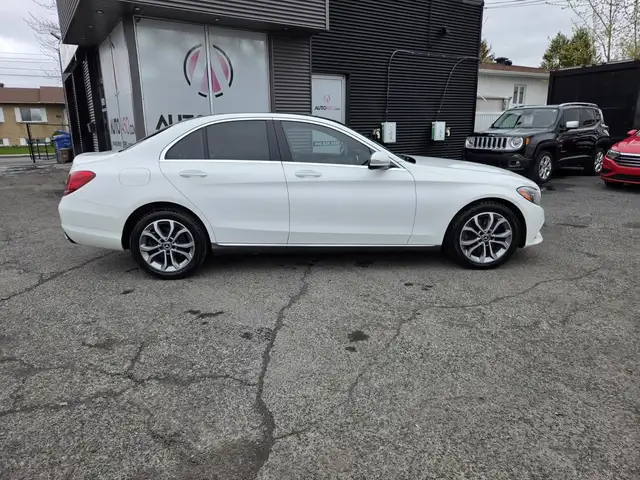 Mercedes-Benz C300 4MATIC 2018 C300 AWD NAV CUIR BAS KILO - Photo 9