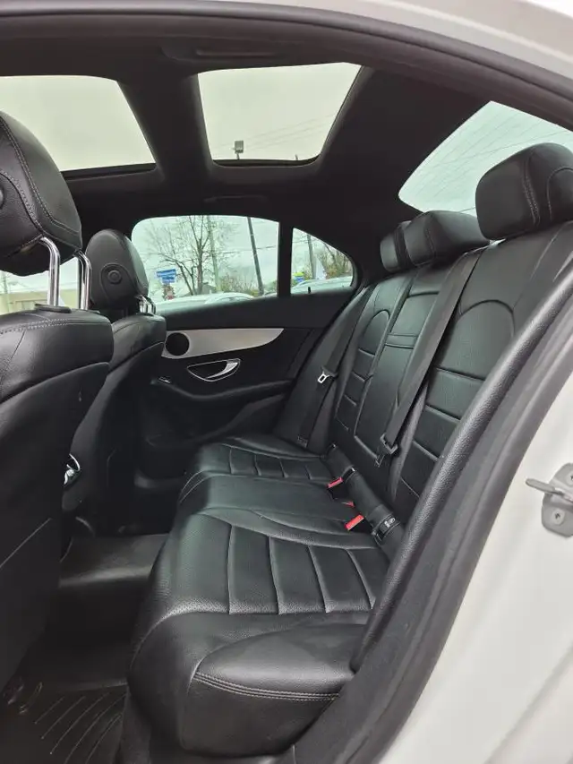Mercedes-Benz C300 4MATIC 2018 C300 AWD NAV CUIR BAS KILO - Photo 13