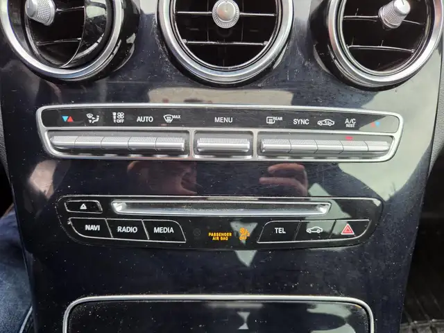Mercedes-Benz C300 4MATIC 2018 C300 AWD NAV CUIR BAS KILO - Photo 23