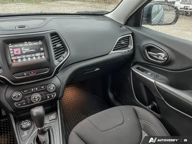 2020 Jeep Cherokee North | V6 | Power Liftgate | Blind-Spot - Photo 12
