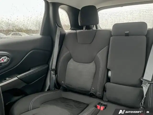 2020 Jeep Cherokee North | V6 | Power Liftgate | Blind-Spot - Photo 13