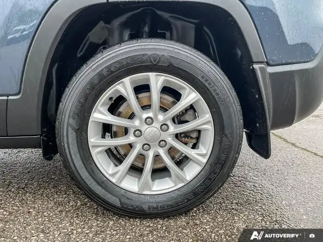 2020 Jeep Cherokee North | V6 | Power Liftgate | Blind-Spot - Photo 19