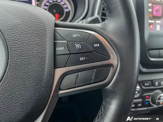 2020 Jeep Cherokee North | V6 | Power Liftgate | Blind-Spot - Photo 22