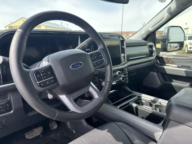 2026 Ford F-350 Super Duty Lariat - Navigation - Photo 3