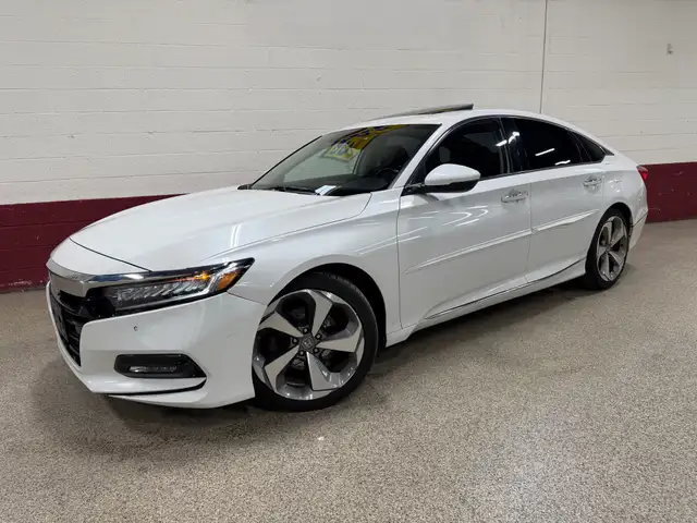 2019 Honda Accord Touring - HEADS-UP DISPLAY - BLUETOOTH - NAVIG
