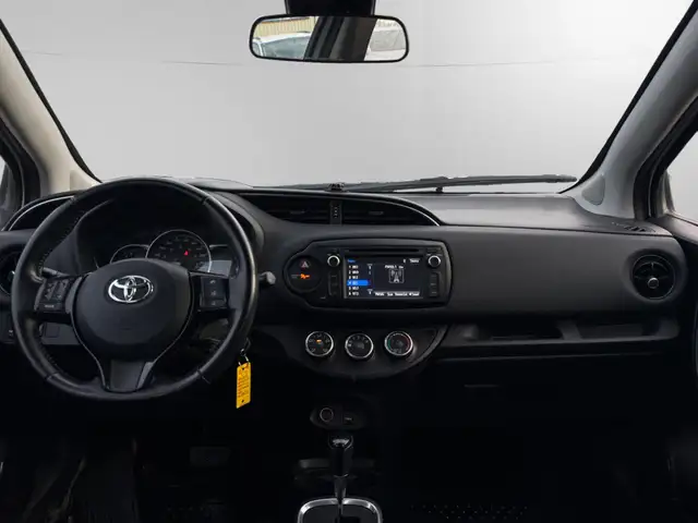 2018 Toyota Yaris SE | CLEAN CARFAX | ONE-OWNER | BACK-UP CAM | - Photo 16
