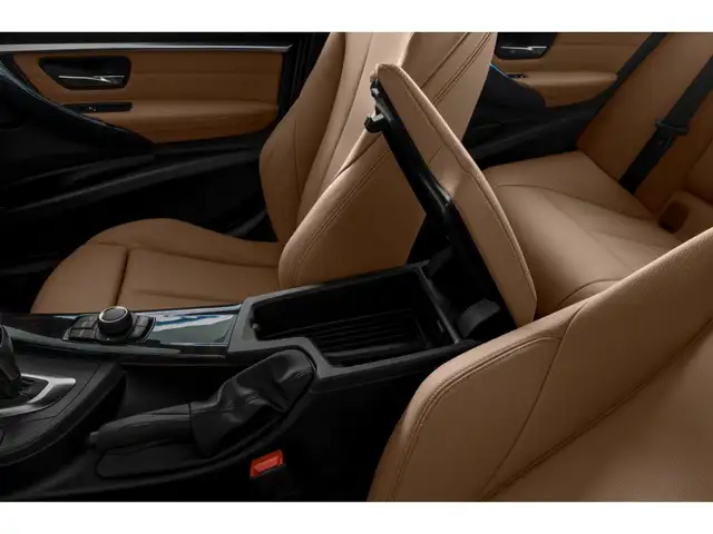 2017 BMW 330 i xDrive JUST ARRIVED... PHOTOS COMING SOON. - Photo 4