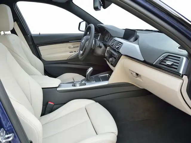 2017 BMW 330 i xDrive JUST ARRIVED... PHOTOS COMING SOON. - Photo 6