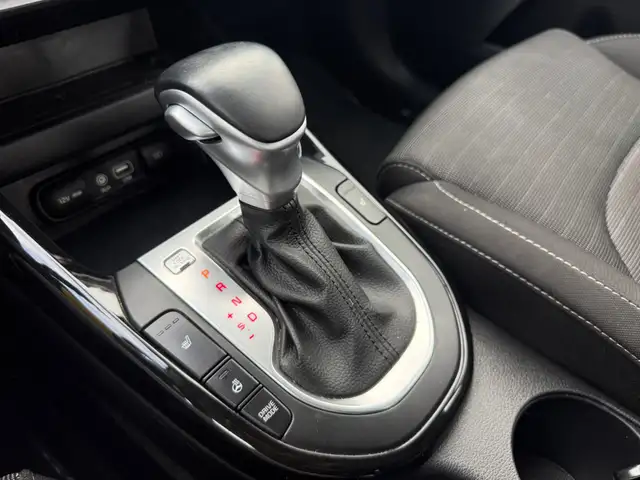 2019 Kia Forte EX | CLEAN CARFAX | BACK-UP CAM | APPLE/ANDROID C - Photo 17