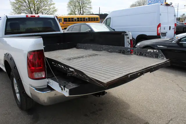 2017 Ram 1500 SLT 8ft LWB 2WD Pwr option - Photo 8