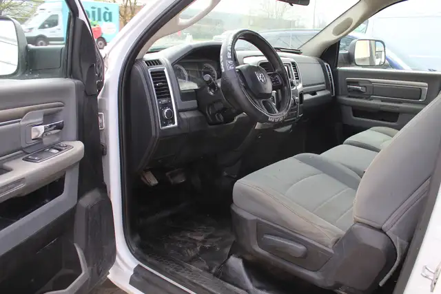 2017 Ram 1500 SLT 8ft LWB 2WD Pwr option - Photo 13