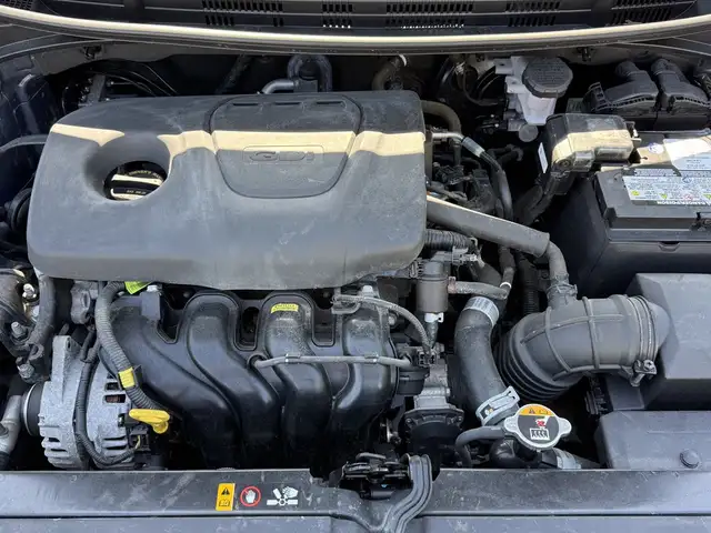 2018 Kia Rio Hatchback - Photo 42