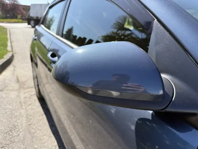 2018 Kia Rio Hatchback - Photo 46
