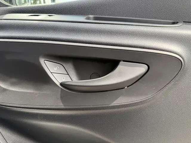 2024 Mercedes-Benz Sprinter E-Sprinter High Roof 170'wb EV Cargo - Photo 23