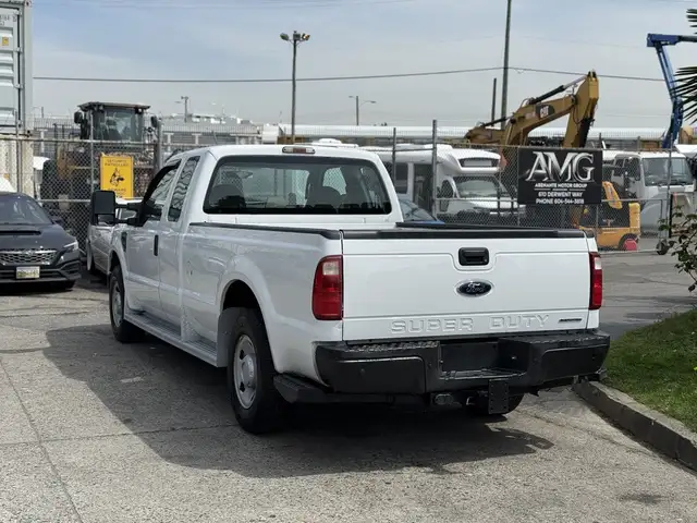 2008 Ford F-250 Super Duty Diesel Extended Cab 8 Foot Box - Photo 8
