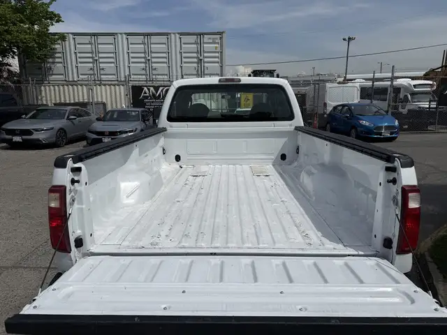 2008 Ford F-250 Super Duty Diesel Extended Cab 8 Foot Box - Photo 11