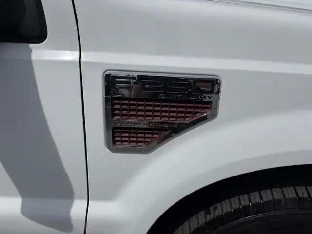 2008 Ford F-250 Super Duty Diesel Extended Cab 8 Foot Box - Photo 12