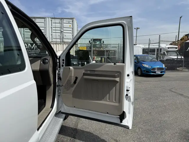 2008 Ford F-250 Super Duty Diesel Extended Cab 8 Foot Box - Photo 13