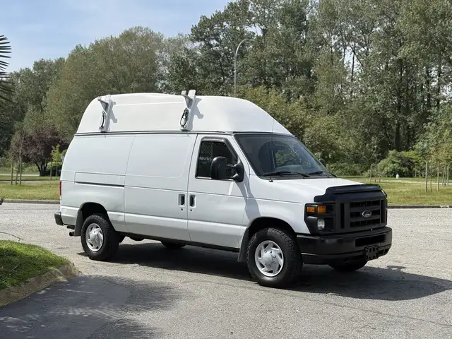 2008 Ford Econoline E-350 Super Duty High Roof Van