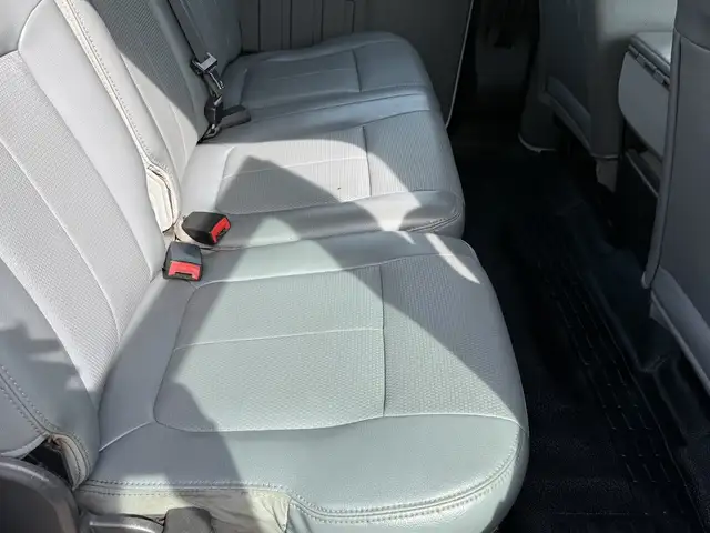 2011 Ford F-350 Super Duty Diesel Crew Cab 8 Foot Box - Photo 22
