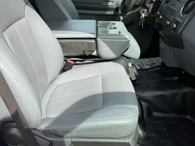 2011 Ford F-350 Super Duty Diesel Crew Cab 8 Foot Box - Photo 28