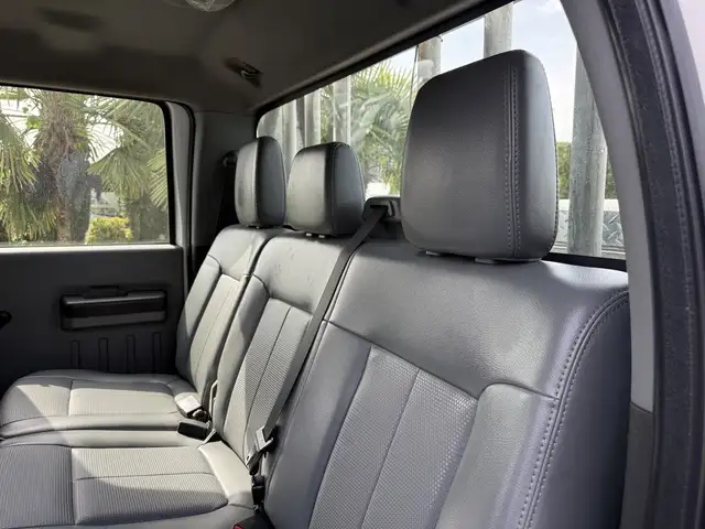 2011 Ford F-350 Super Duty Diesel Crew Cab 8 Foot Box - Photo 33