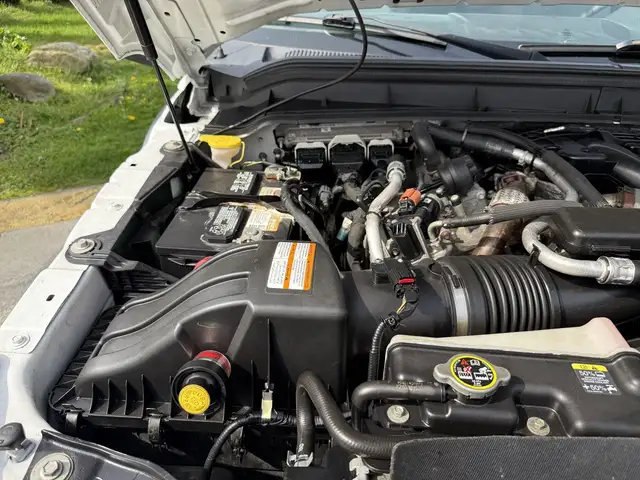 2011 Ford F-350 Super Duty Diesel Crew Cab 8 Foot Box - Photo 55