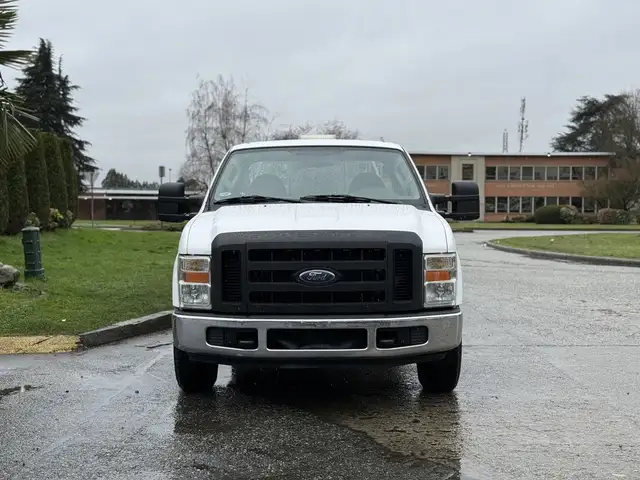 2008 Ford F-250 Extended Cab 8 Foot Box Pickup - Photo 3