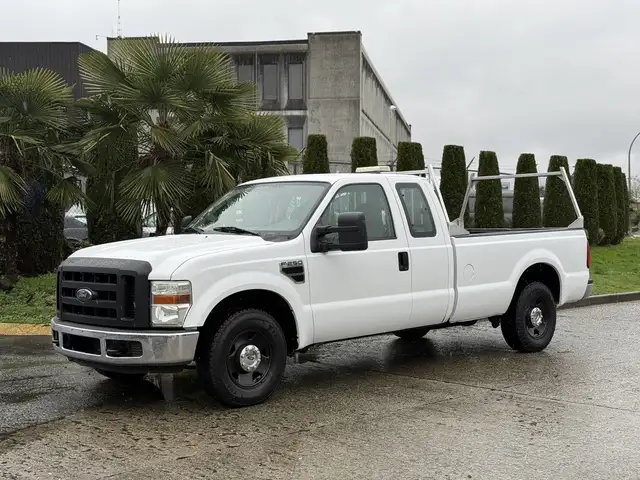 2008 Ford F-250 Extended Cab 8 Foot Box Pickup - Photo 5