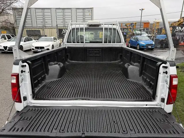 2008 Ford F-250 Extended Cab 8 Foot Box Pickup - Photo 12