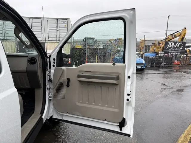 2008 Ford F-250 Extended Cab 8 Foot Box Pickup - Photo 21
