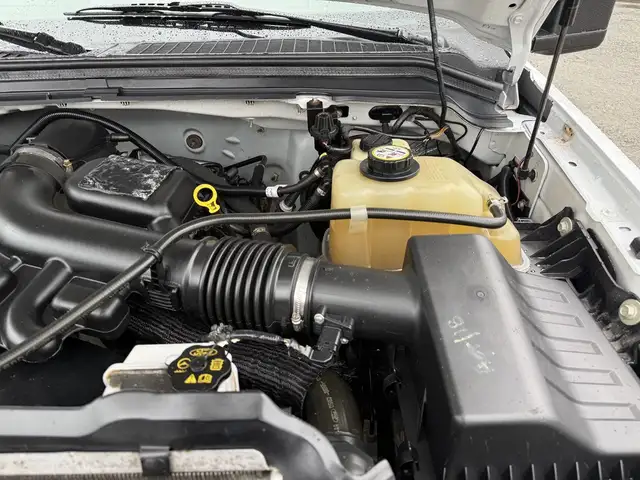 2008 Ford F-250 Extended Cab 8 Foot Box Pickup - Photo 49
