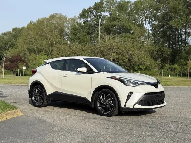 2021 Toyota CH-R Limited Subcompact Crossover