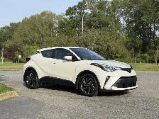 2021 Toyota CH-R Limited Subcompact Crossover