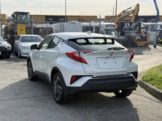 2021 Toyota CH-R Limited Subcompact Crossover - Photo 8