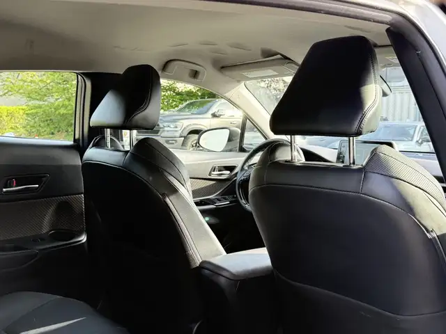 2021 Toyota CH-R Limited Subcompact Crossover - Photo 17