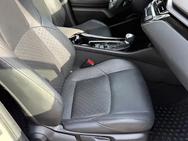 2021 Toyota CH-R Limited Subcompact Crossover - Photo 24
