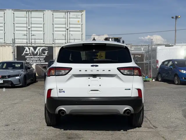 2020 Ford Escape SE AWD - Photo 9