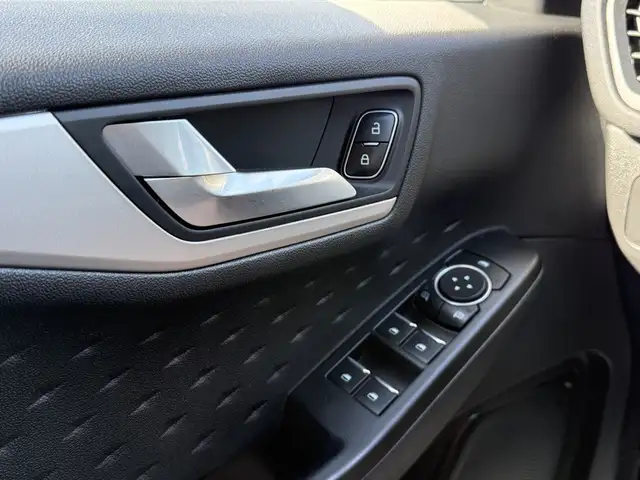 2020 Ford Escape SE AWD - Photo 29