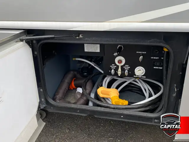 2015 Ford F-53 Motorhome Chassis Bounder - Photo 12