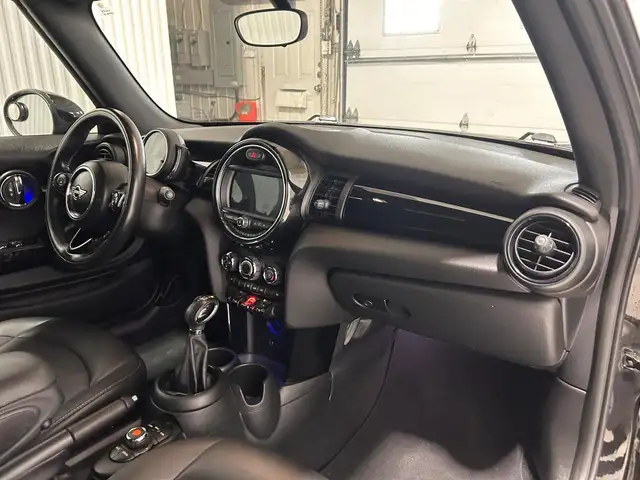 MINI Convertible Cooper TA 2019 à vendre - Photo 18