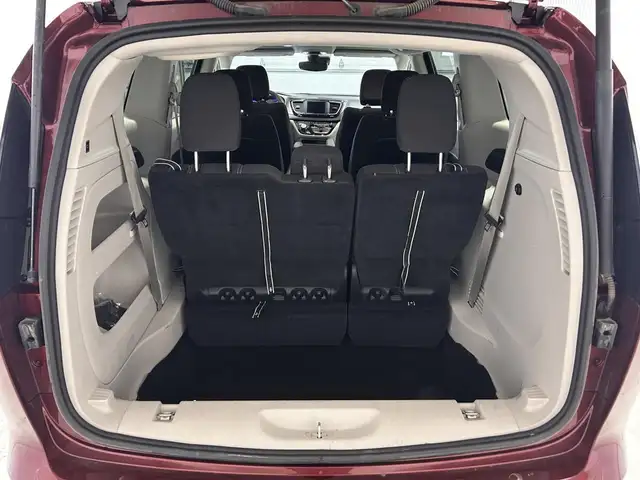 Chrysler Grand Caravan SXT 2RM 2023 à vendre - Photo 9