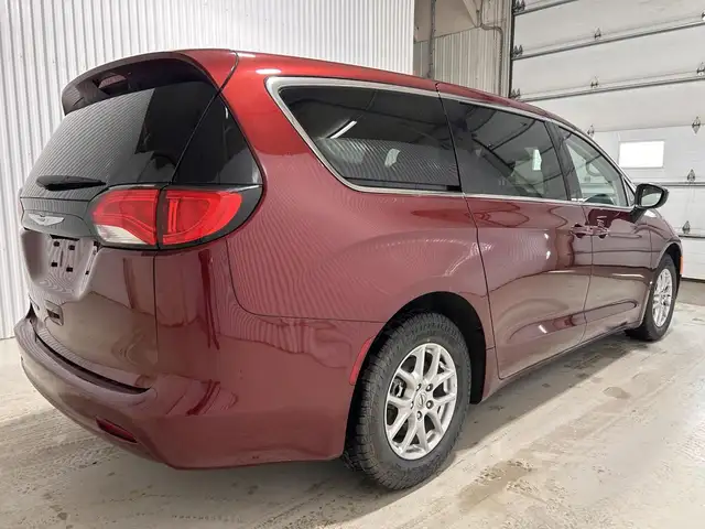 Chrysler Grand Caravan SXT 2RM 2023 à vendre - Photo 5