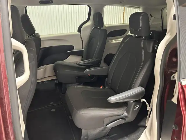 Chrysler Grand Caravan SXT 2RM 2023 à vendre - Photo 14