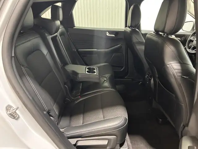 Ford Escape VHR VHR TA 2025 à vendre - Photo 18
