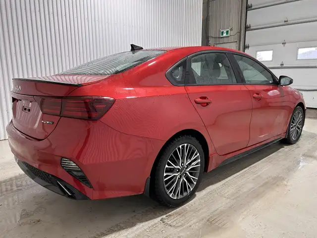 KIA Forte GT-Line IVT 2023 à vendre - Photo 7